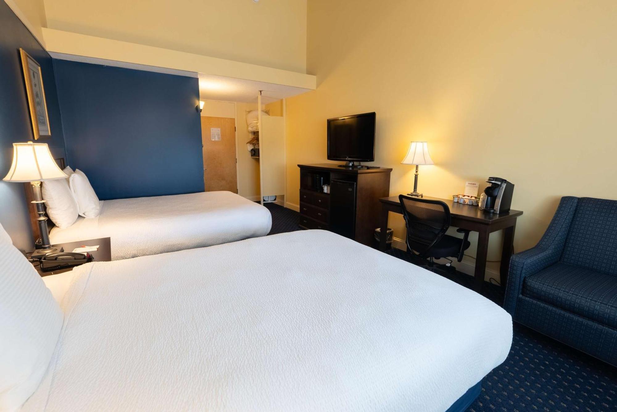 Hotel Fireside & Waterville