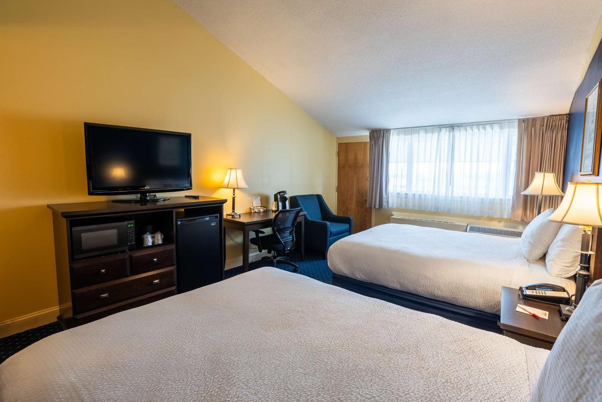 Fireside & Hotel 2*